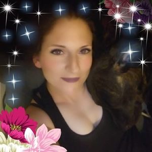 Meet your Posher, Brandi